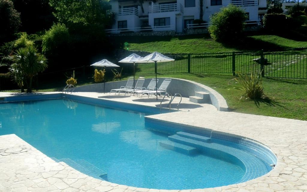 Las Ardillas Cabanas Y Suites La Falda Bagian luar foto