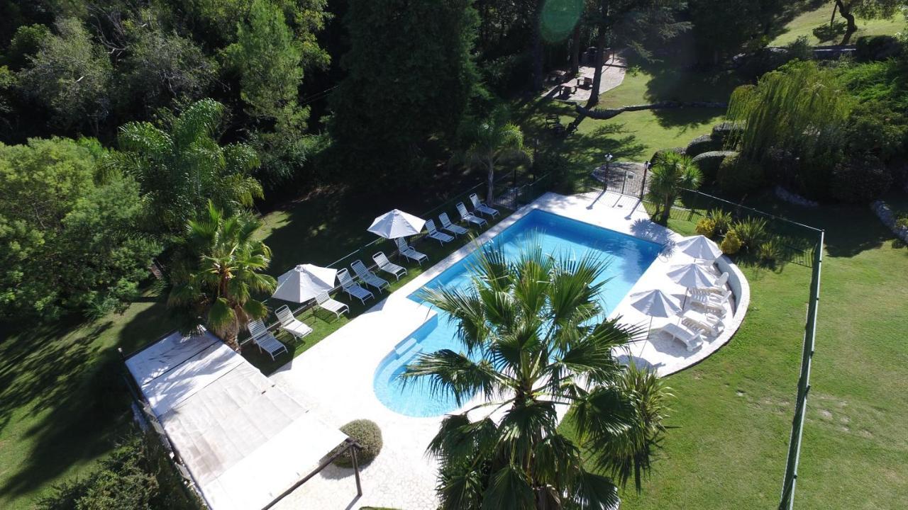 Las Ardillas Cabanas Y Suites La Falda Bagian luar foto
